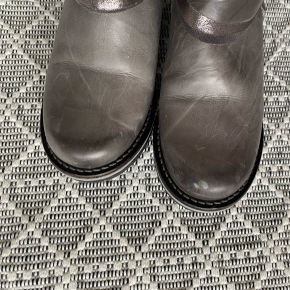 Like New Grey Dromedaris Women Boot Size 6 - Picture 2 of 6
